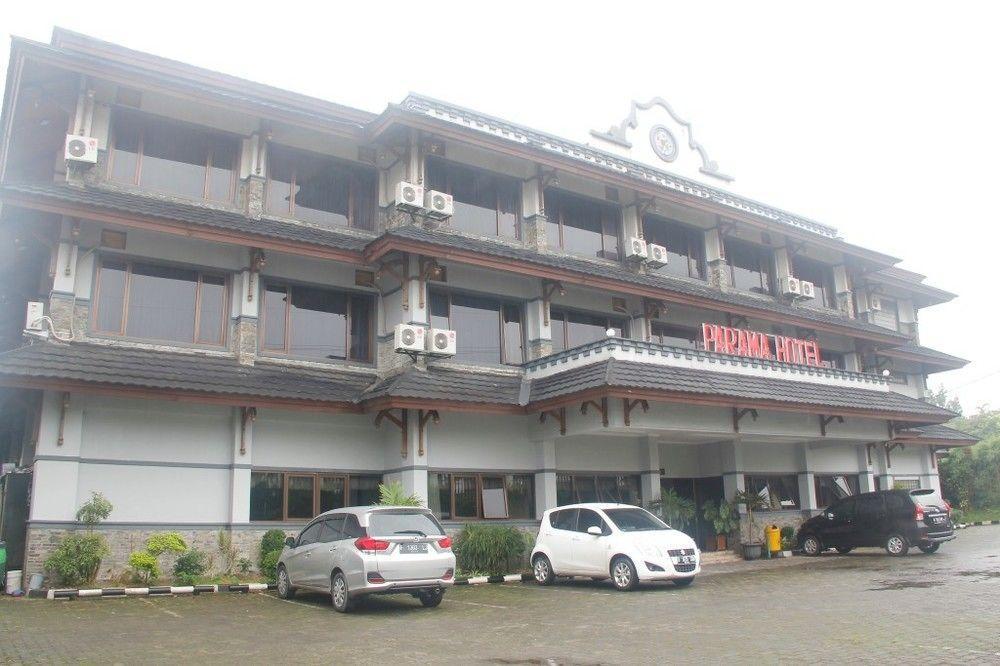 Hotel Parama Puncak Kültér fotó